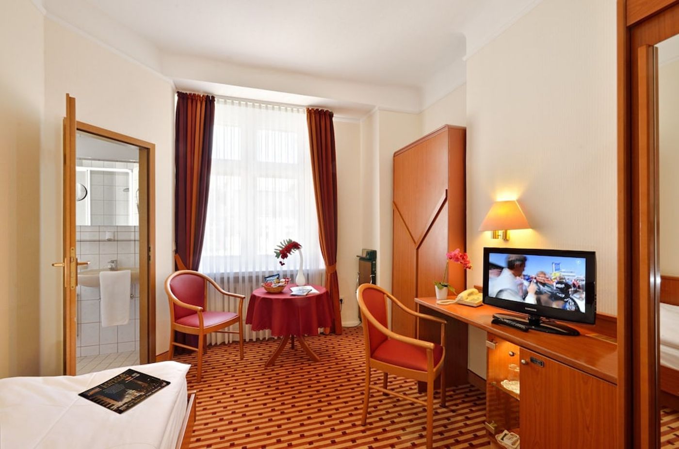 expedia-3165024-8
