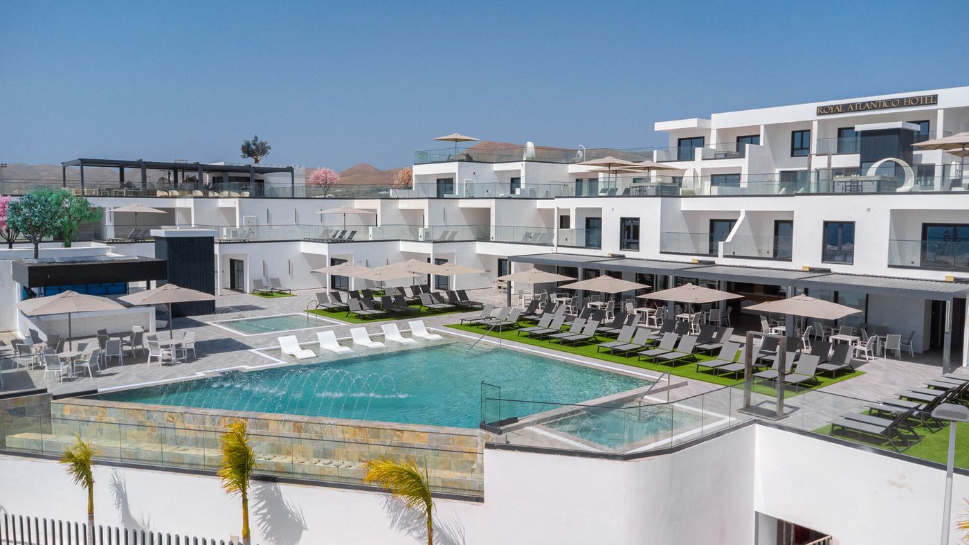 ROYAL ATLANTICO