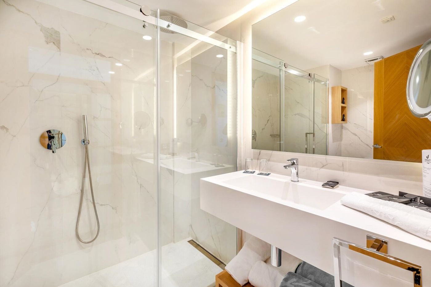 Viva Golf - Adults Only 18+