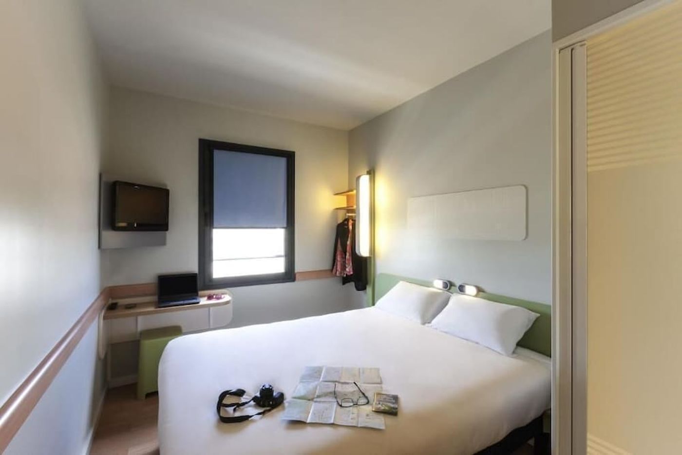 expedia-3162963-7