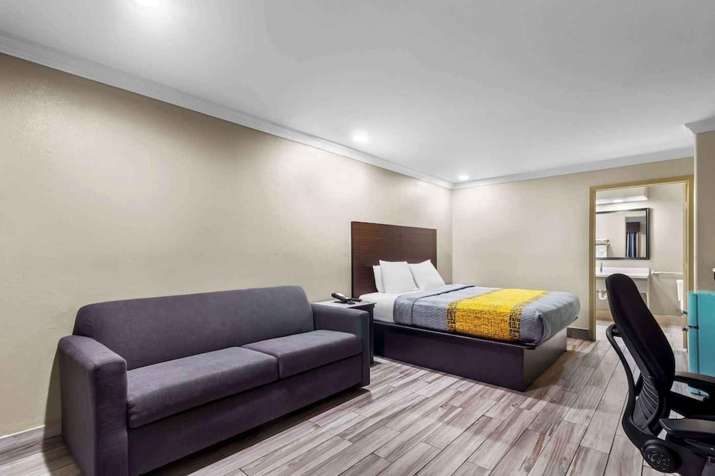 expedia-3160688-7