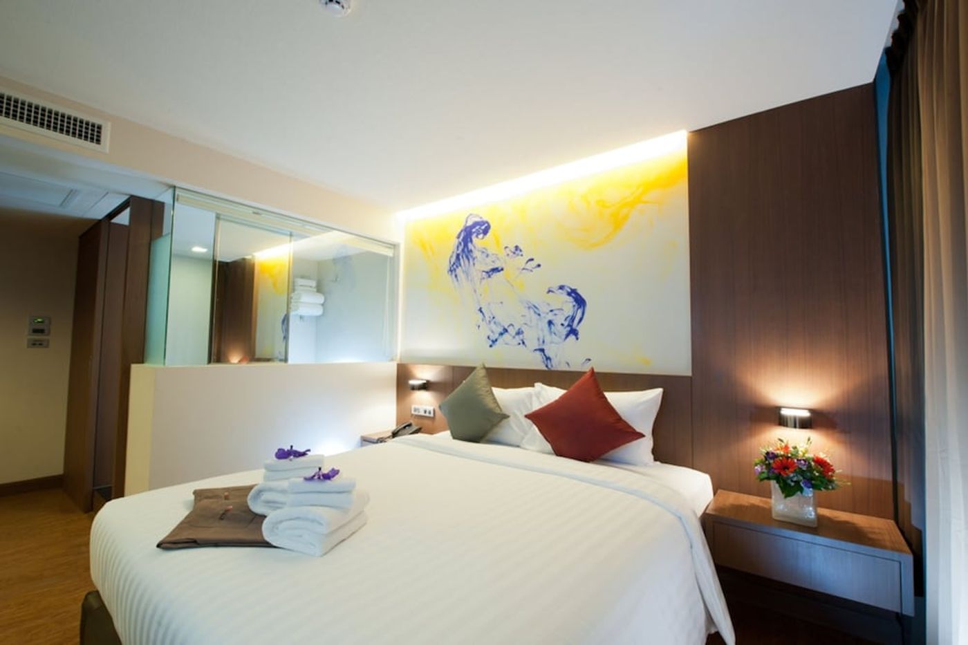 expedia-3162873-14