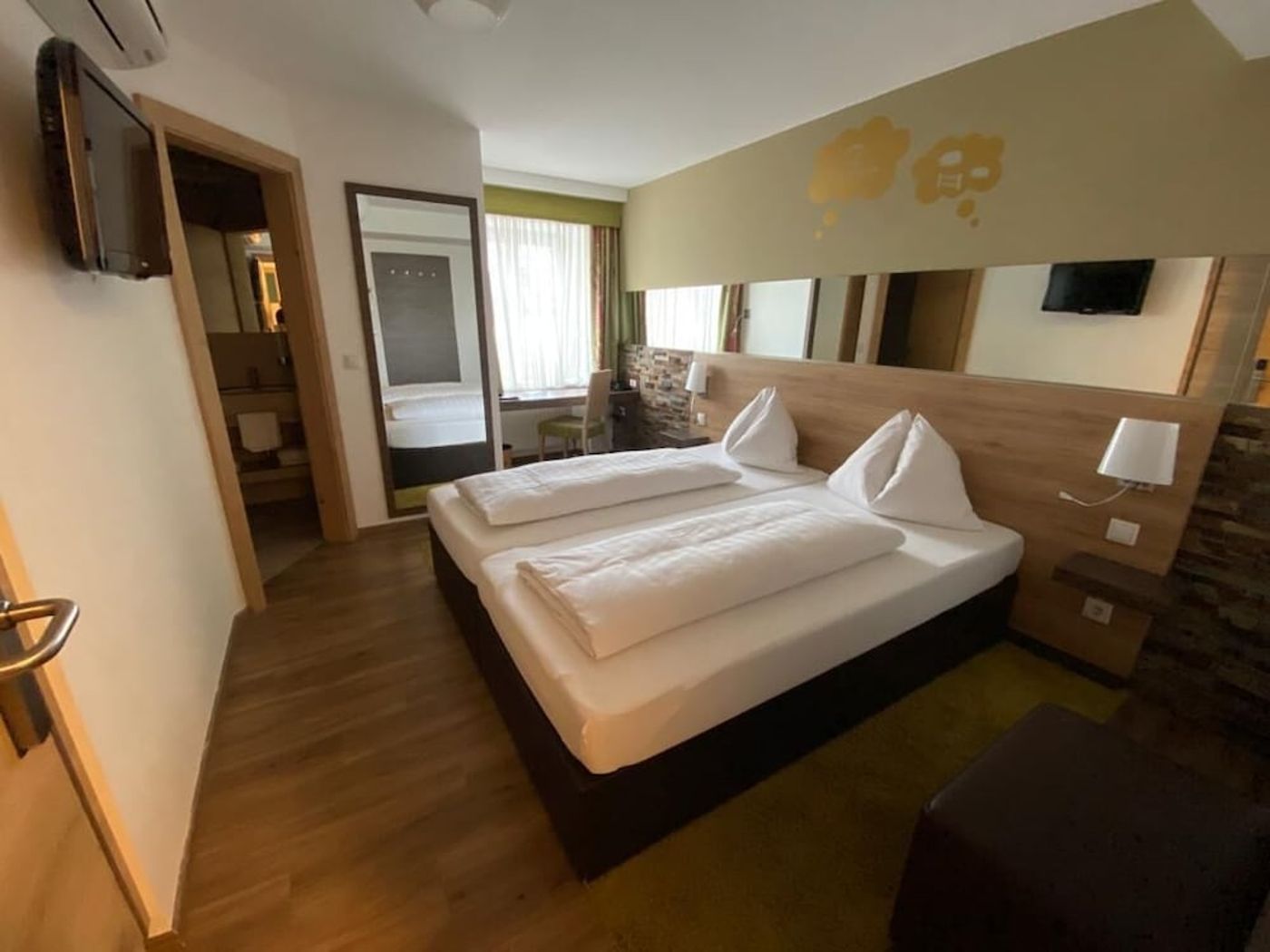 expedia-3157261-20