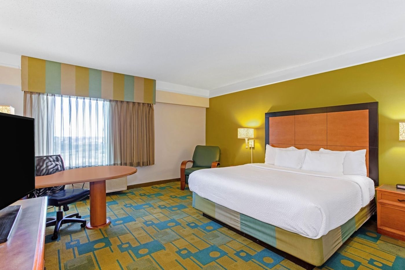 expedia-3166515-24