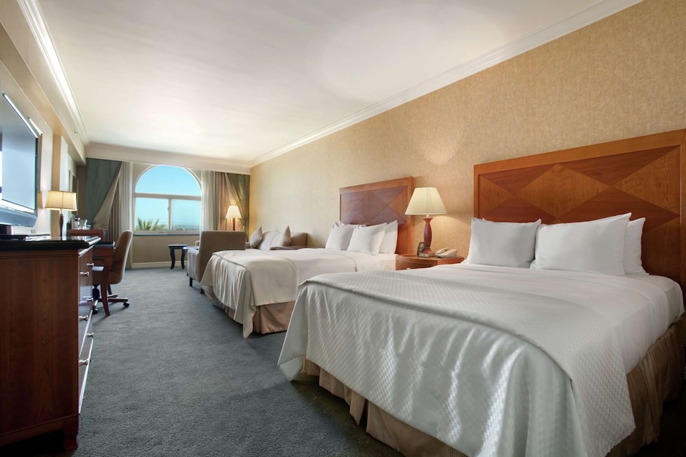 expedia-3158829-16