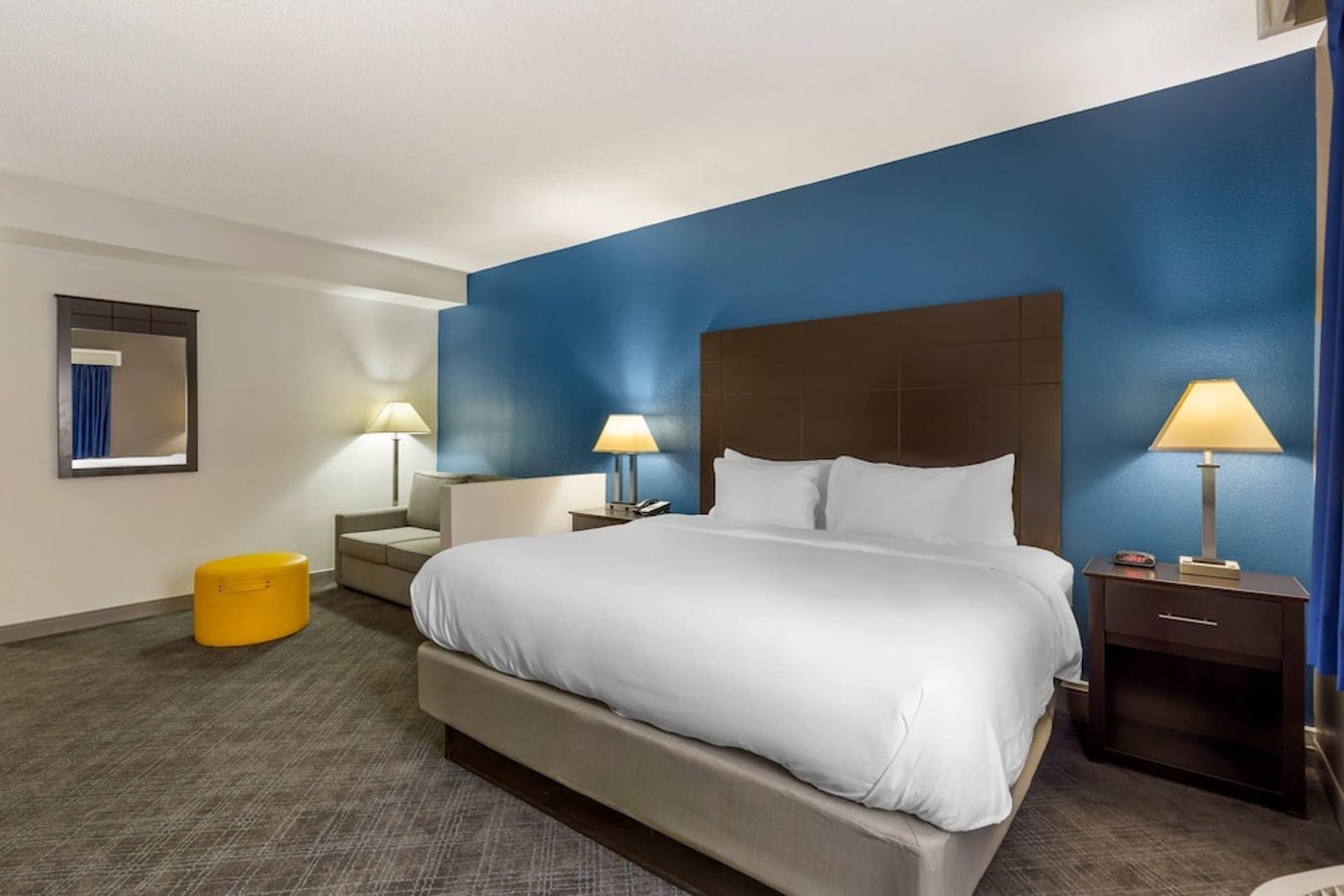 expedia-3162115-16