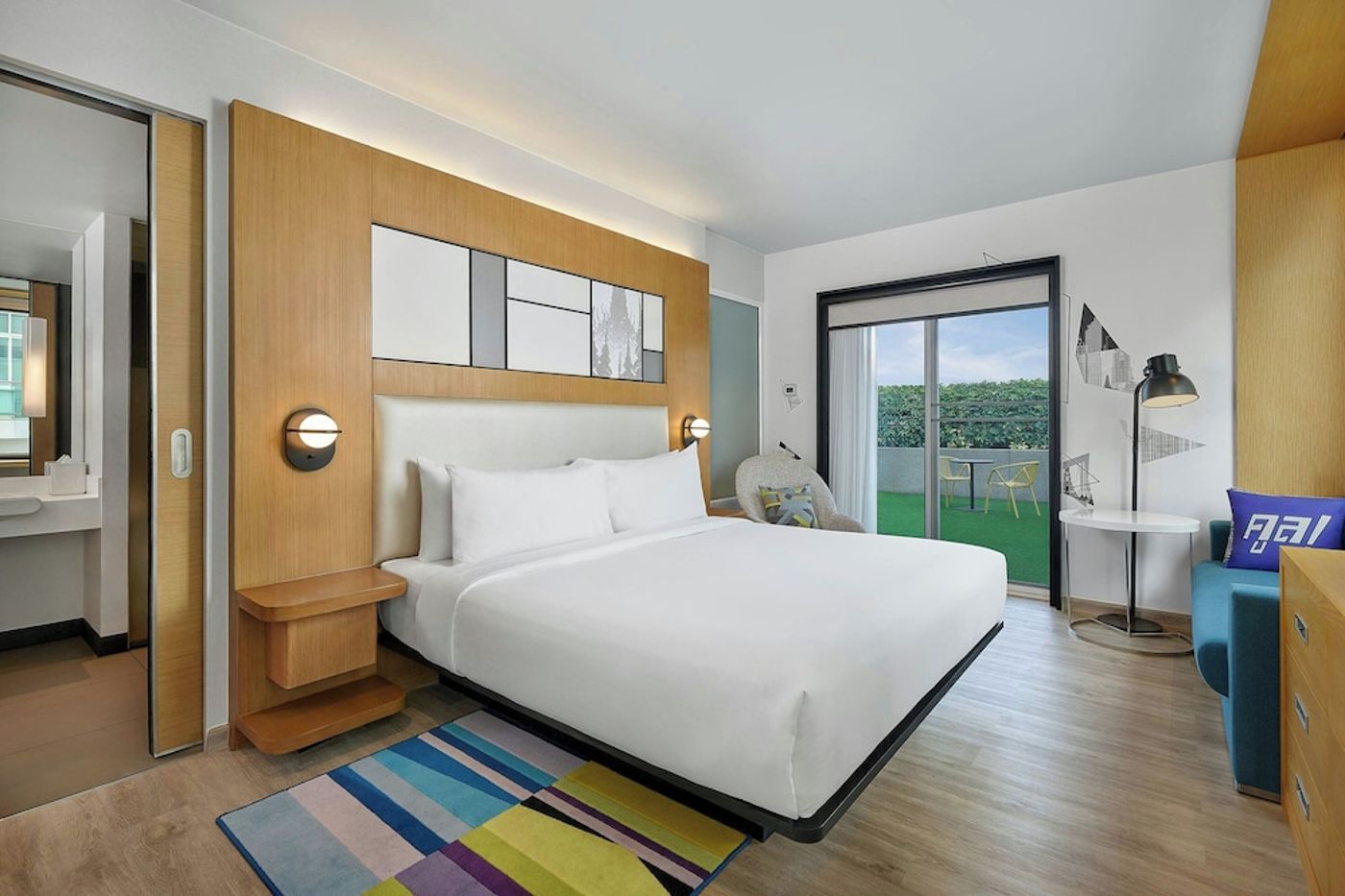 expedia-3165627-25