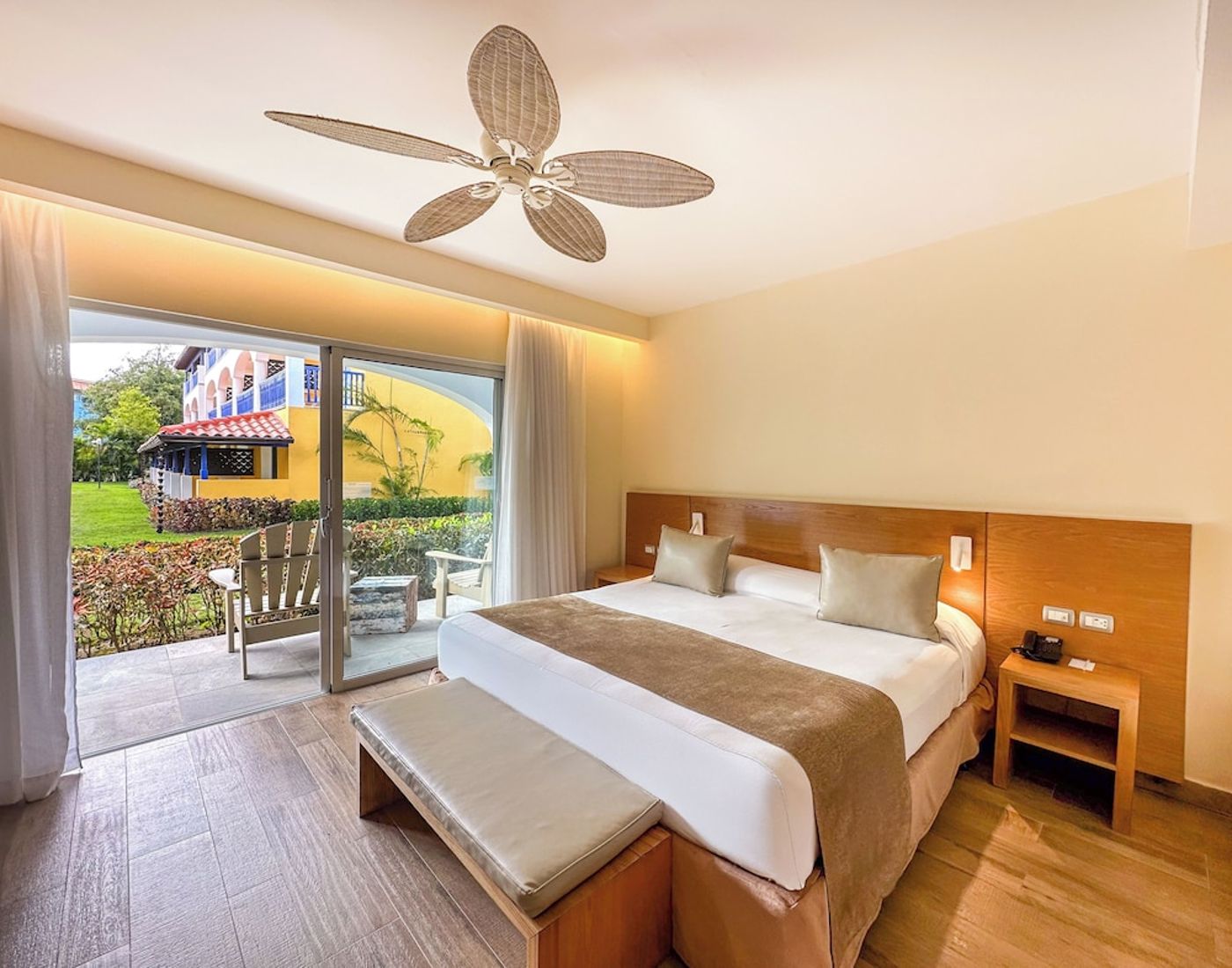 expedia-3166136-24
