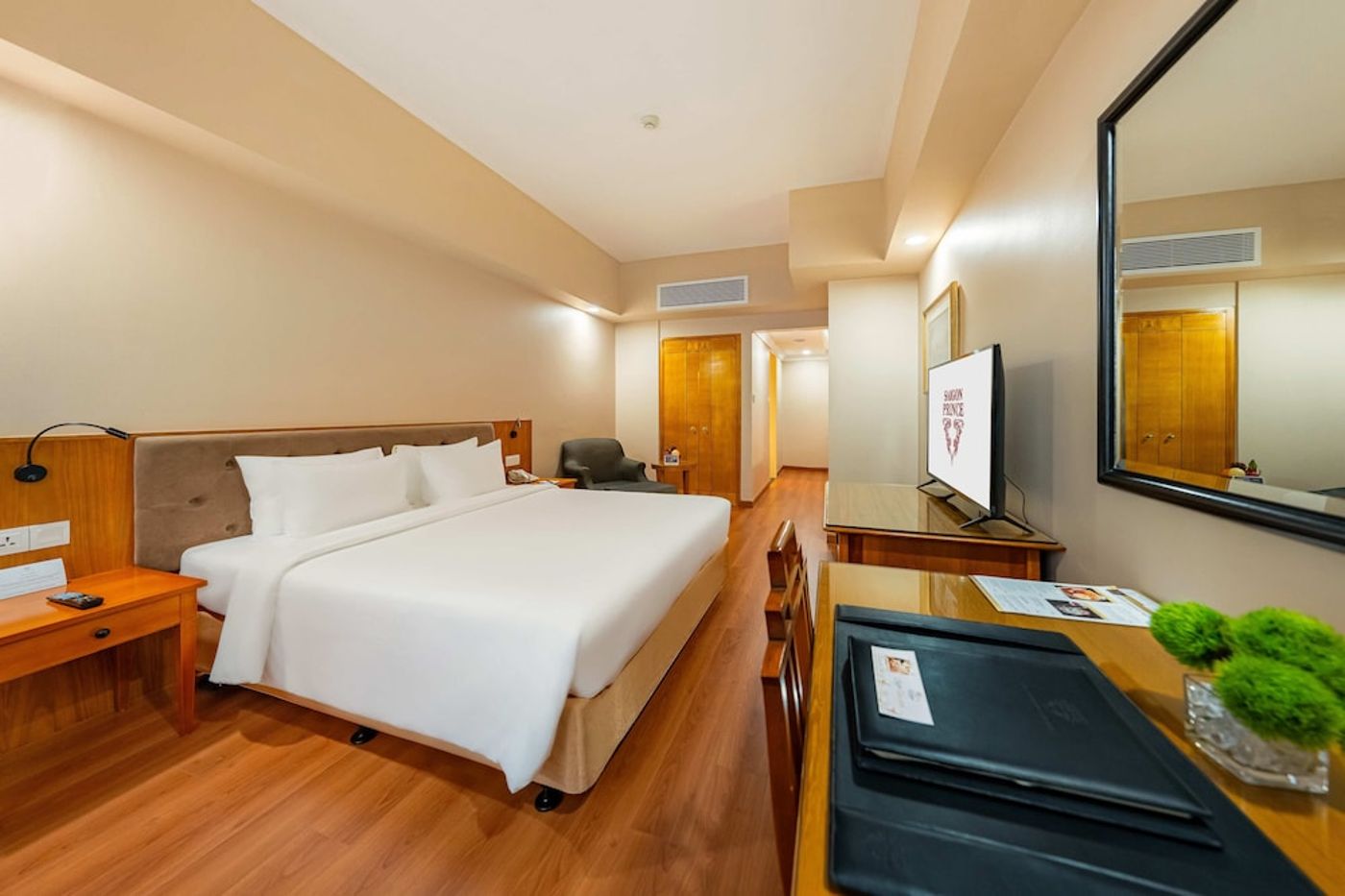 expedia-3165499-20