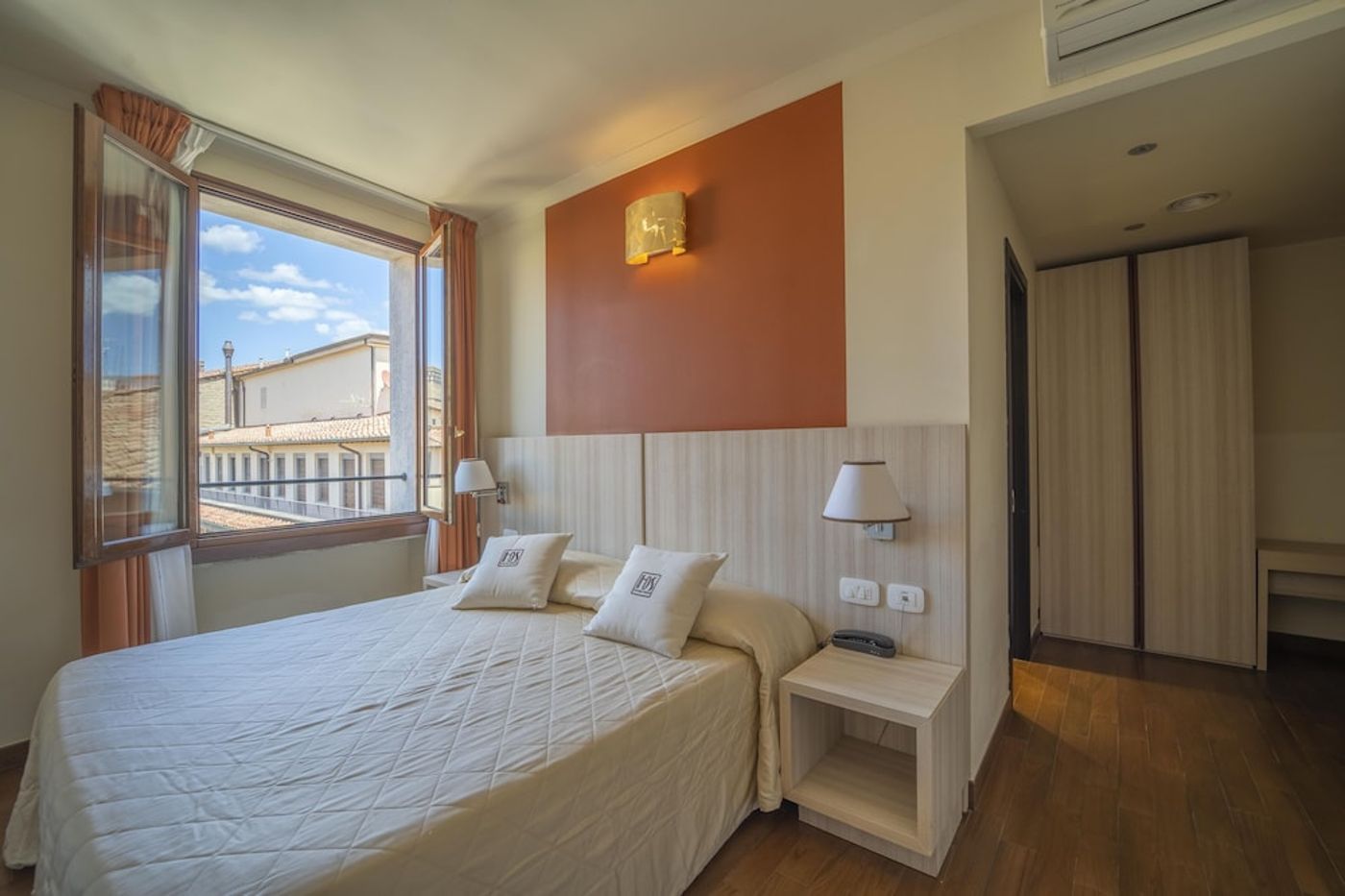 expedia-3160591-11