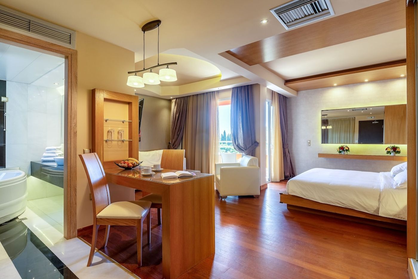 expedia-3103056-16