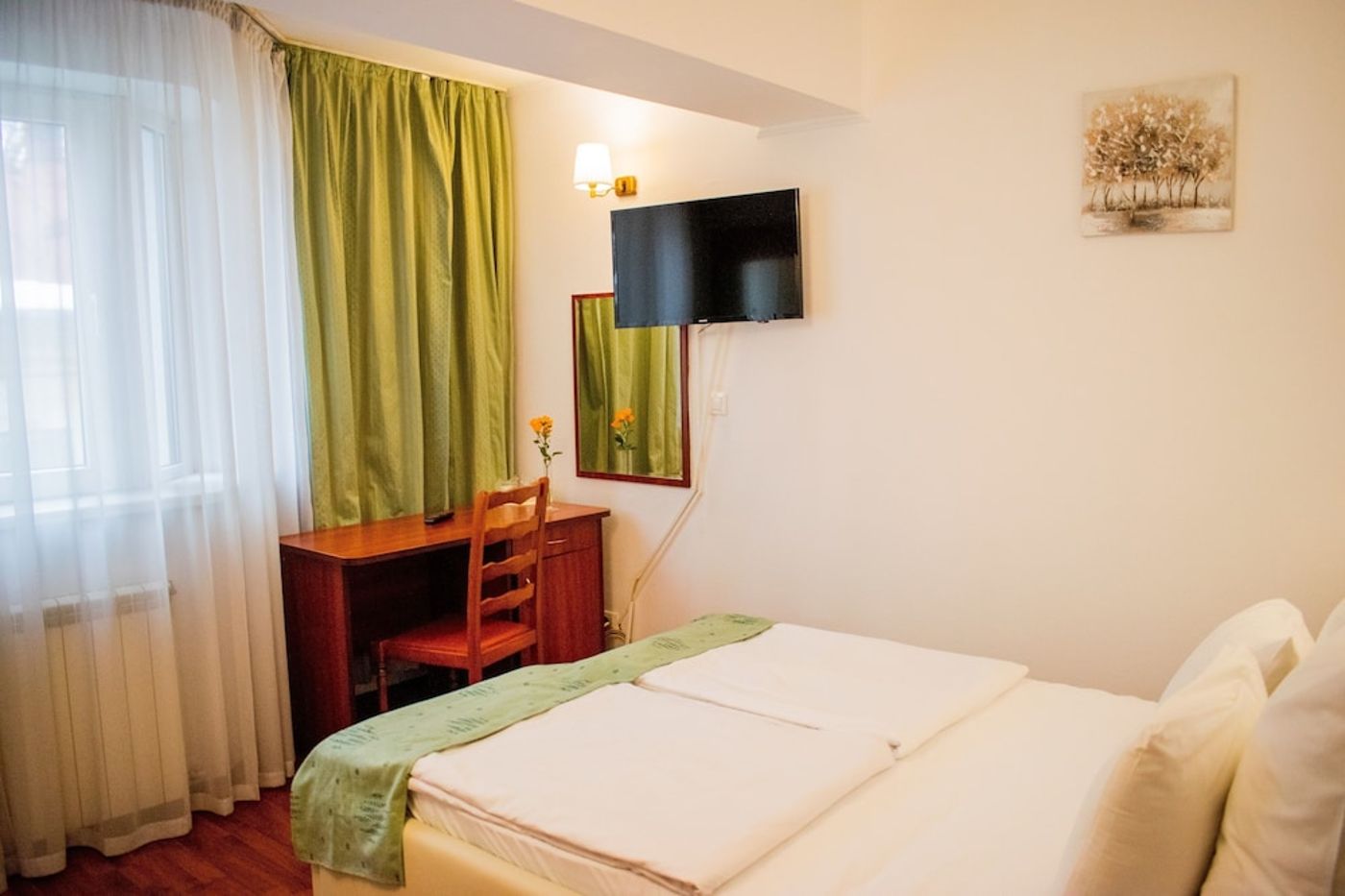 expedia-3165576-18