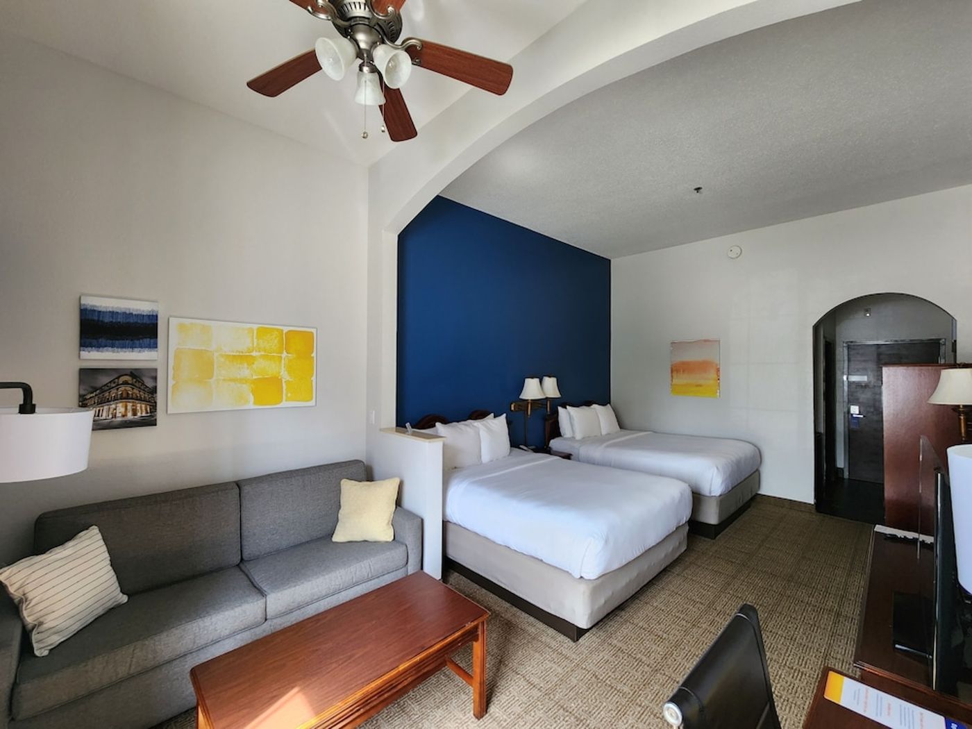 expedia-3165944-18