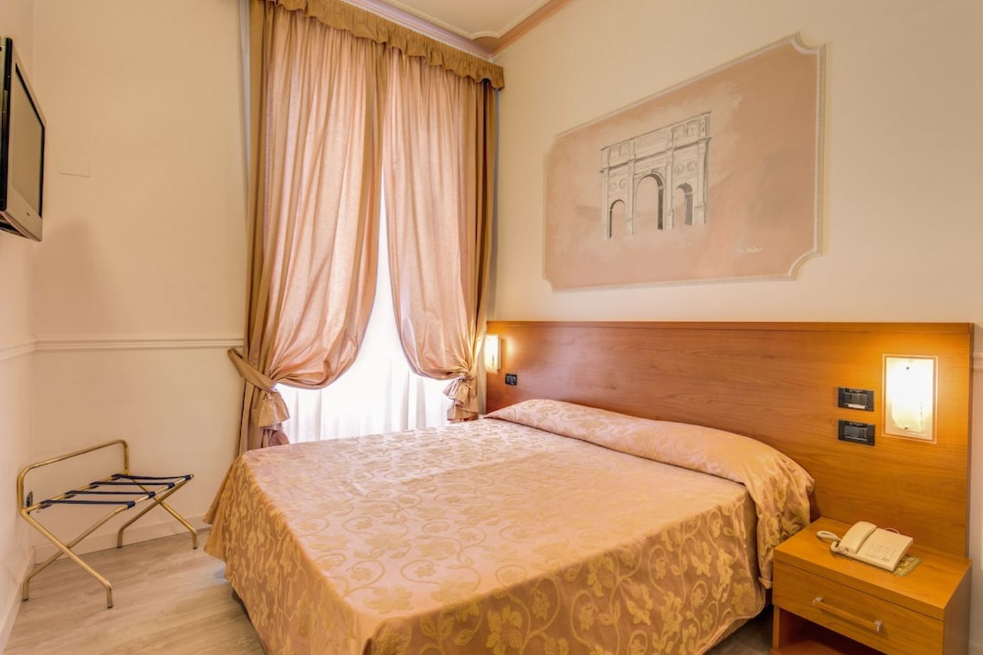 expedia-3163372-8