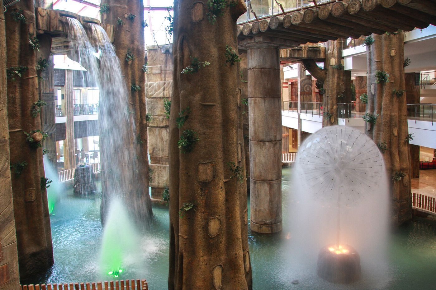 21.04.26 Holiday World Polynesia