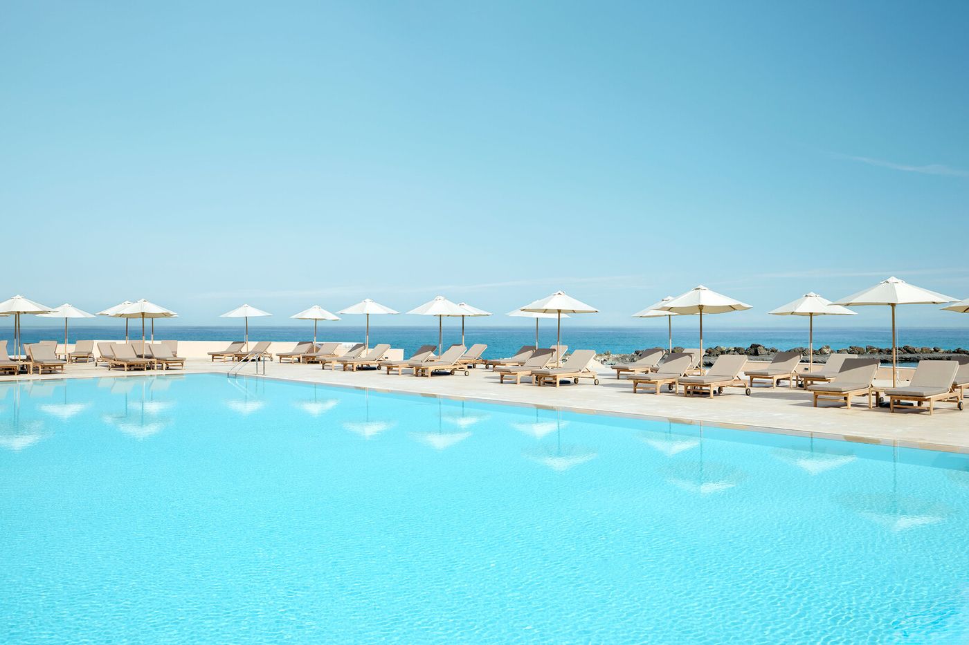 Rocrita Lifestyle Beach Resort