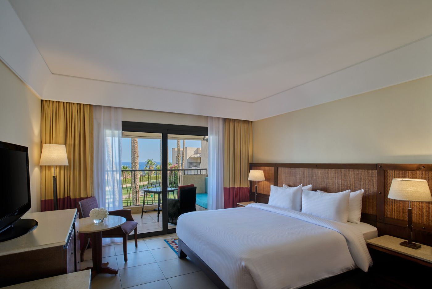 Grand Rotana Resort & Spa 18.09