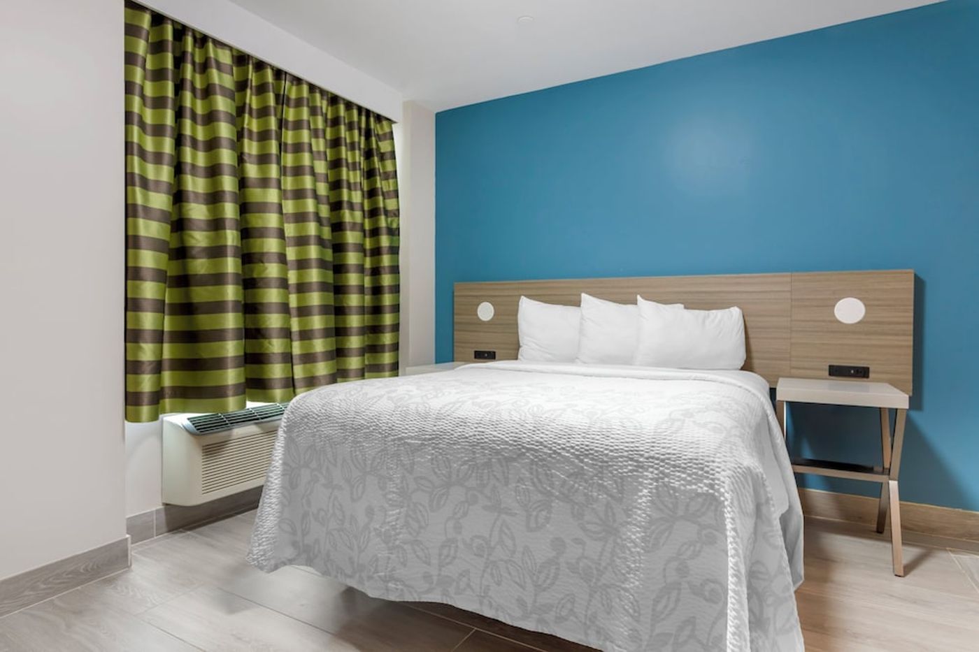 expedia-3162443-11