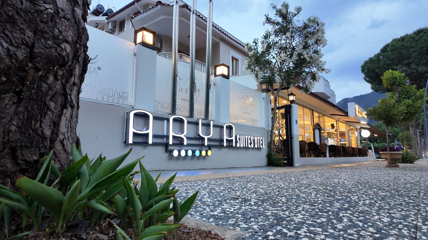 Arya Boutique Hotel