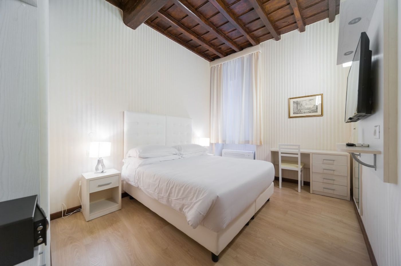 expedia-3165624-5