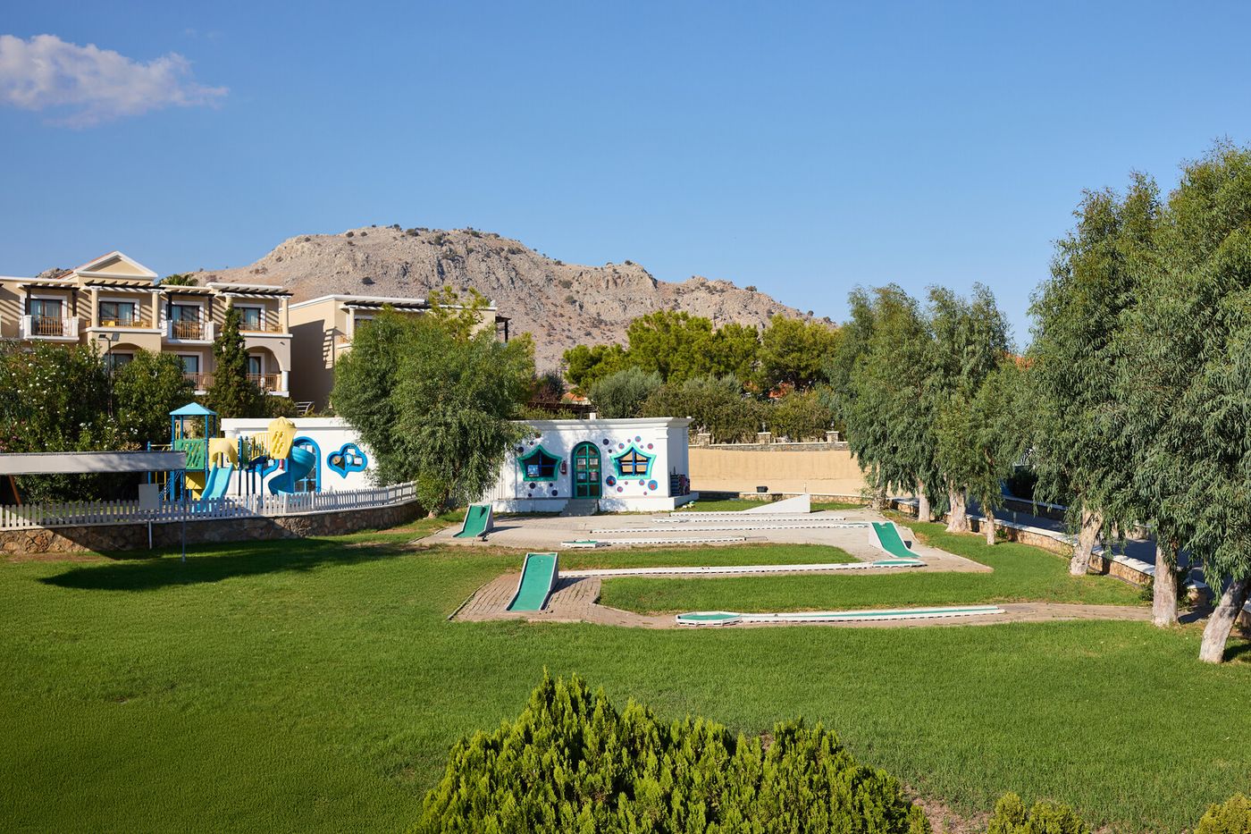 Kiotari Miraluna Beach Resort