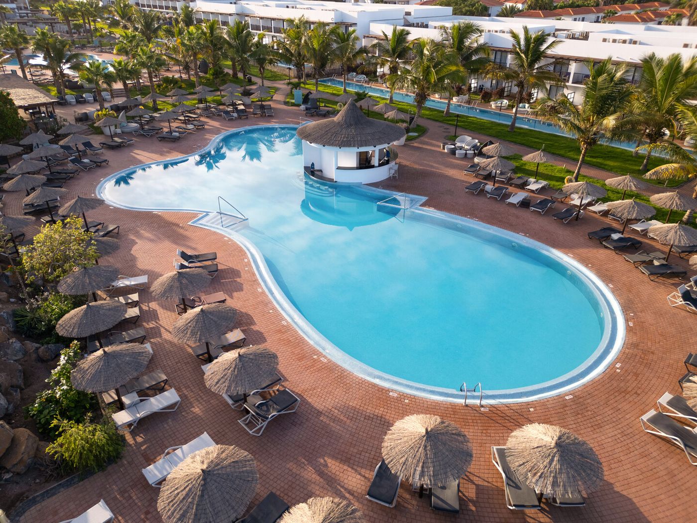 19.02.26 Melia Laguna Beach