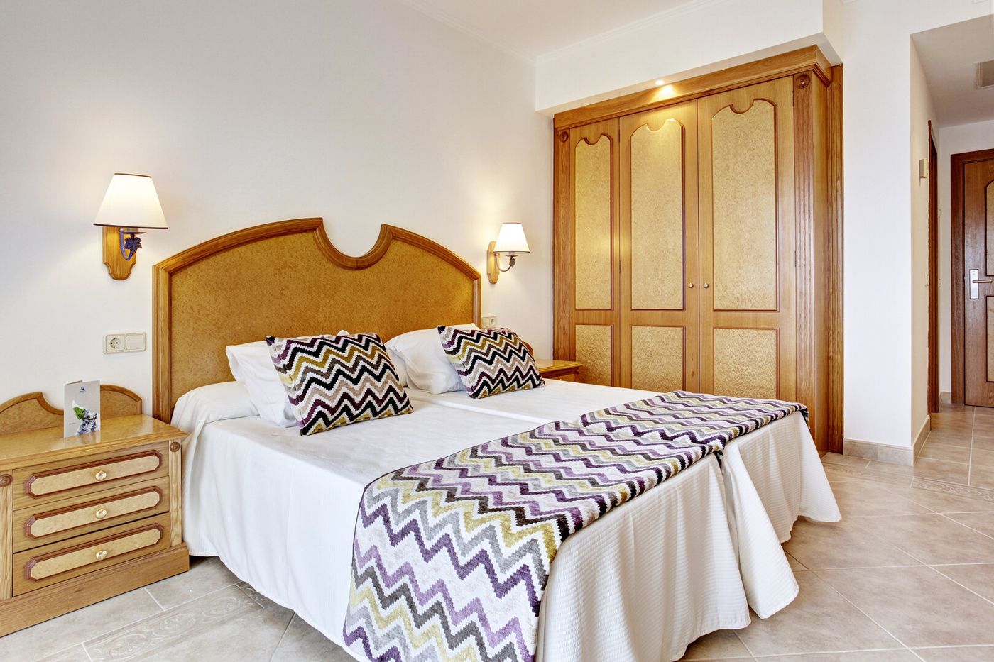 02.10.26 Grupotel Santa Eularia