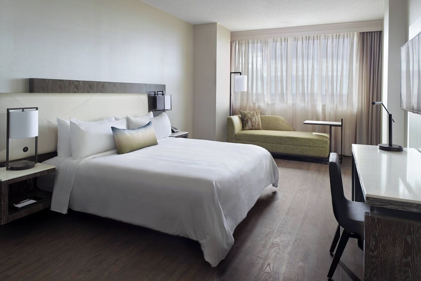 expedia-3157927-24