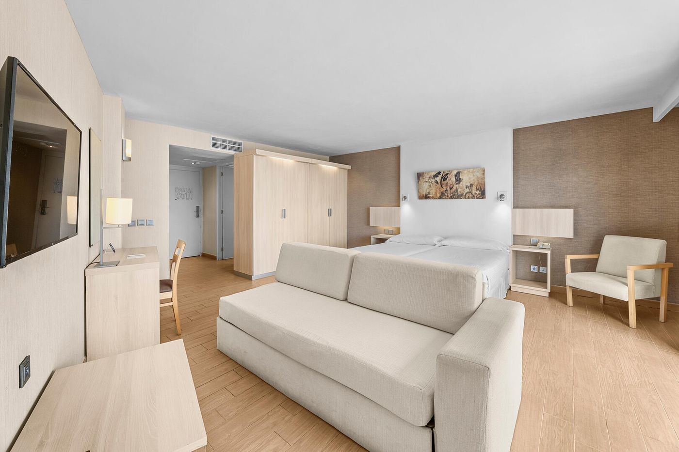 17.03.26 THB Lanzarote Beach