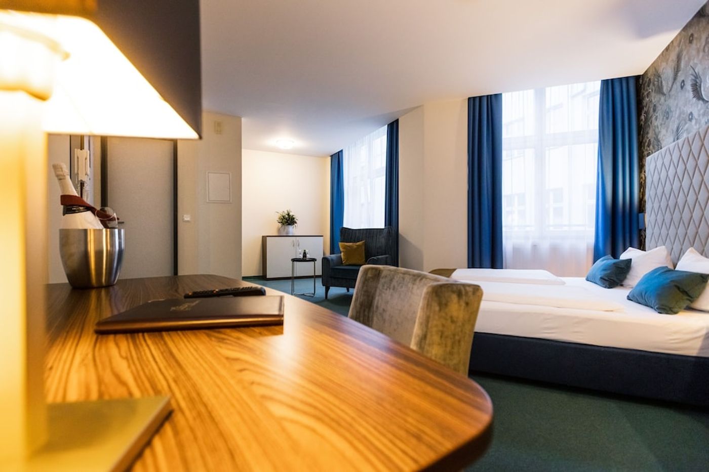 expedia-3157780-25
