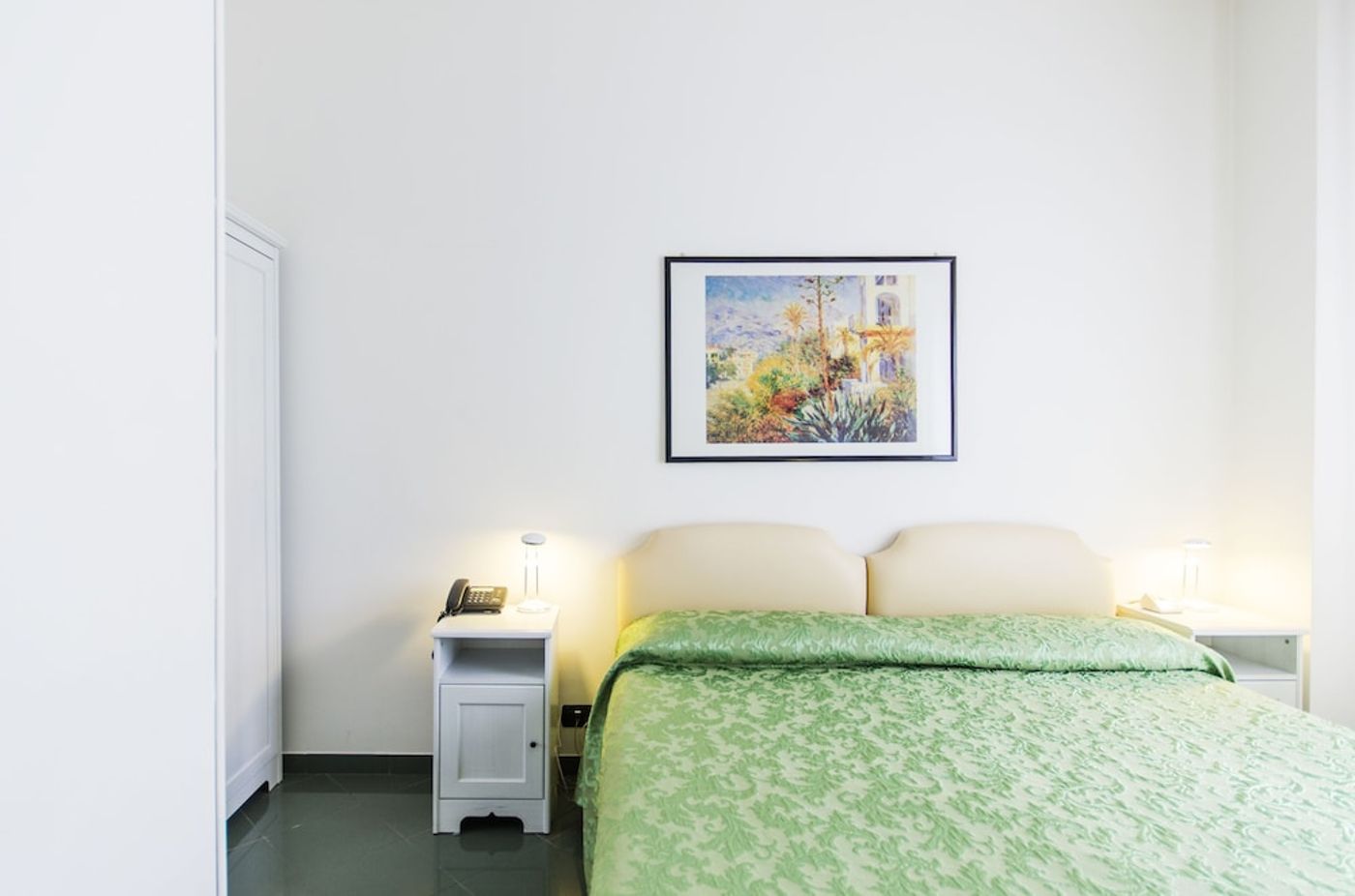 expedia-3163468-10