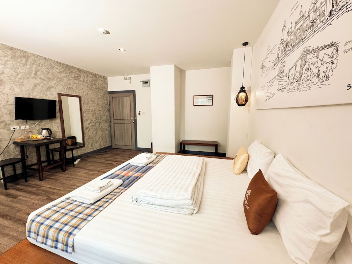 expedia-3161676-25