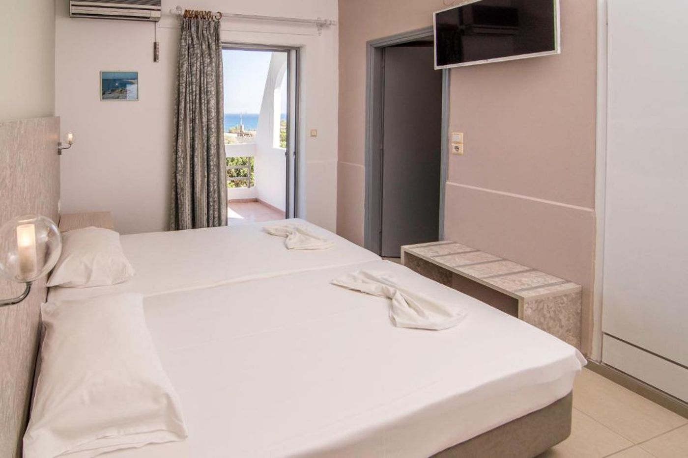 Megim Hotel