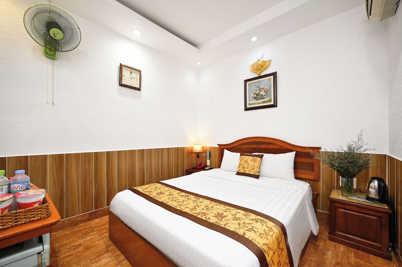 expedia-3163160-6