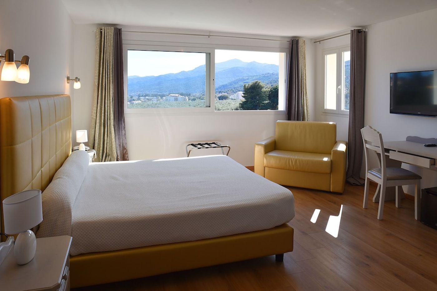 expedia-3157885-6