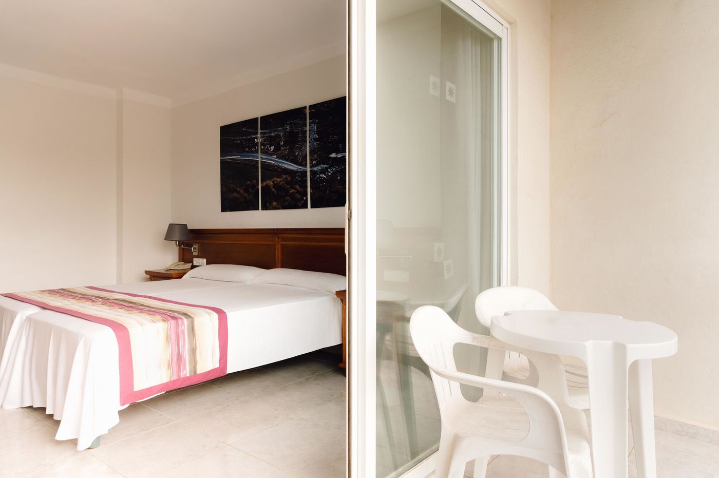 14.04.26 BLUESEA Coral Beach