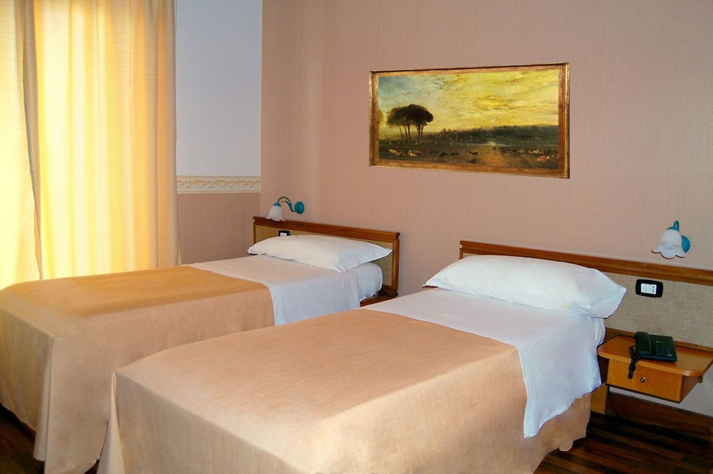 expedia-3163706-22