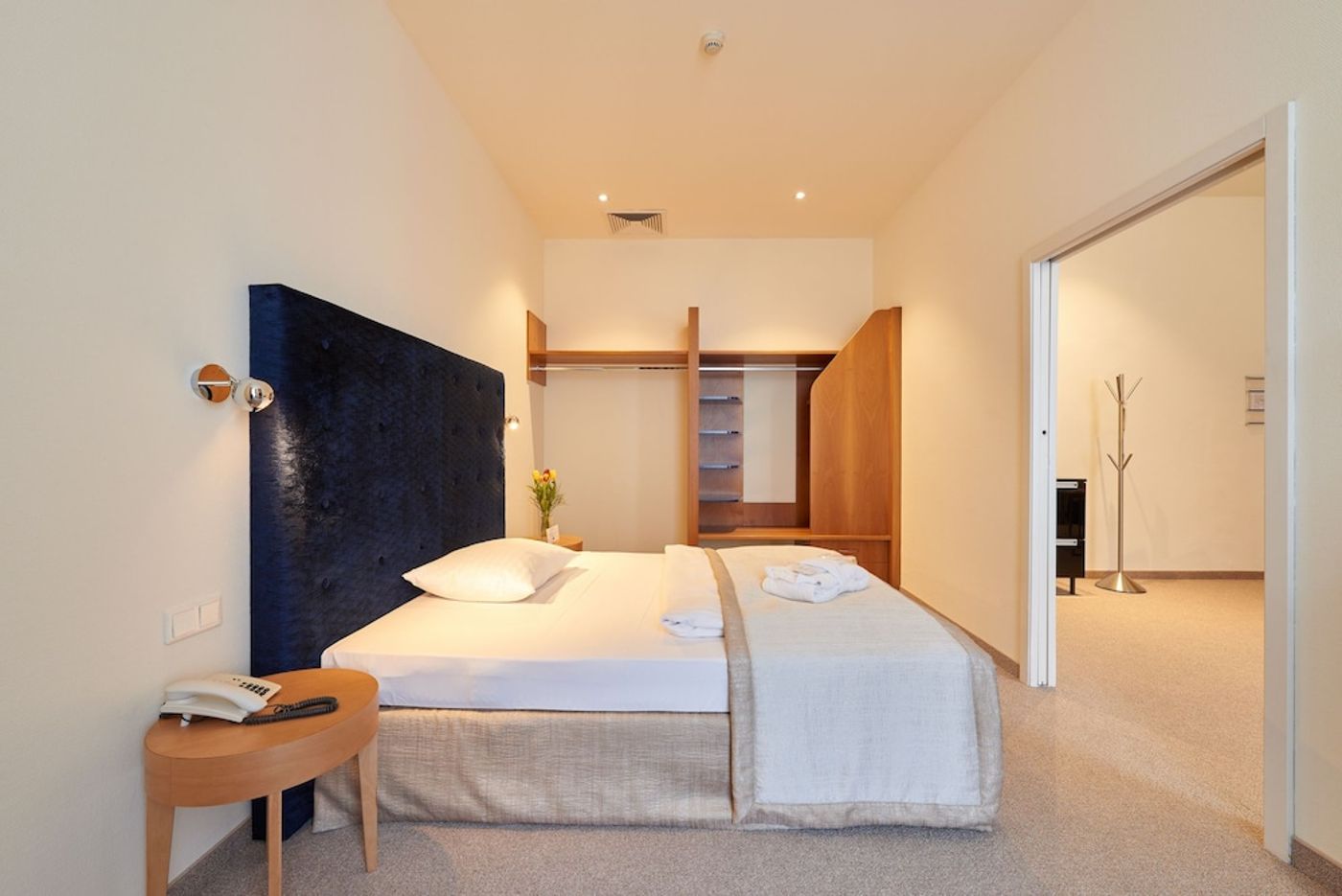 expedia-3162015-22