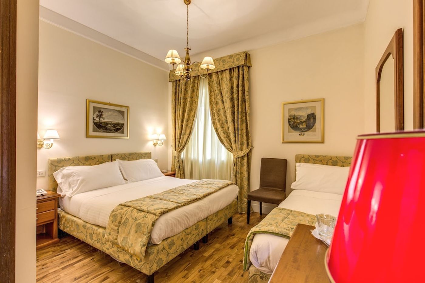 expedia-3163364-5