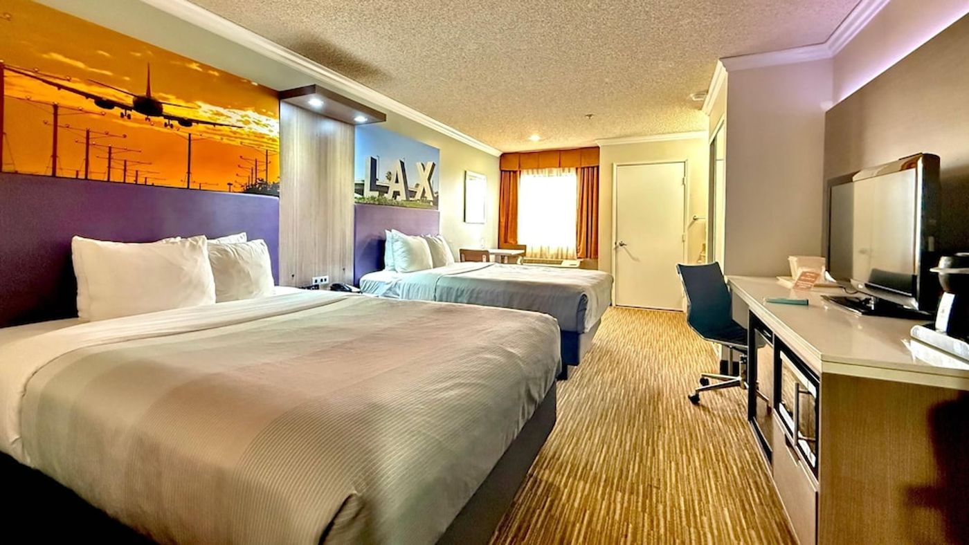 expedia-3159845-16