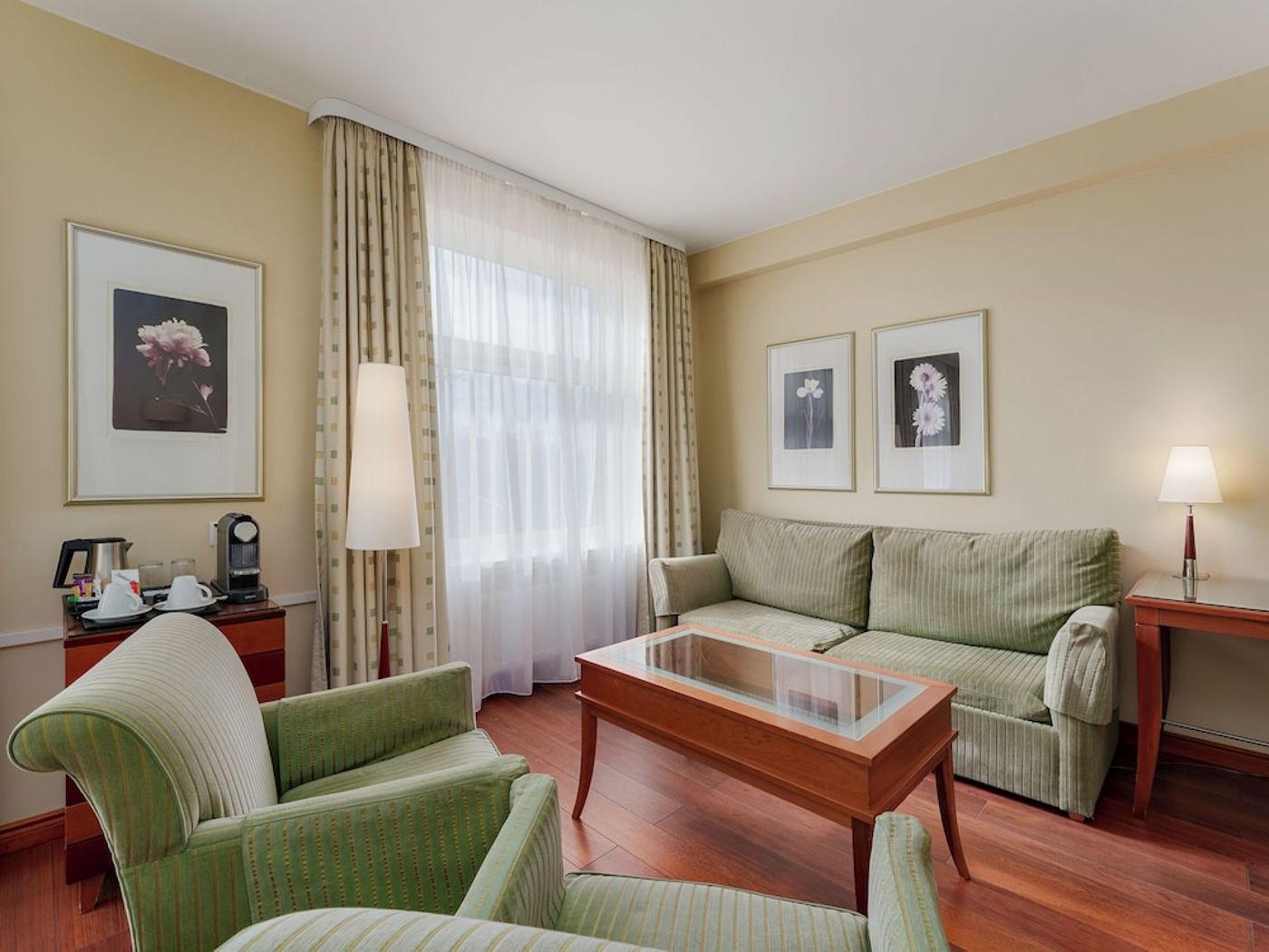 expedia-3163795-23