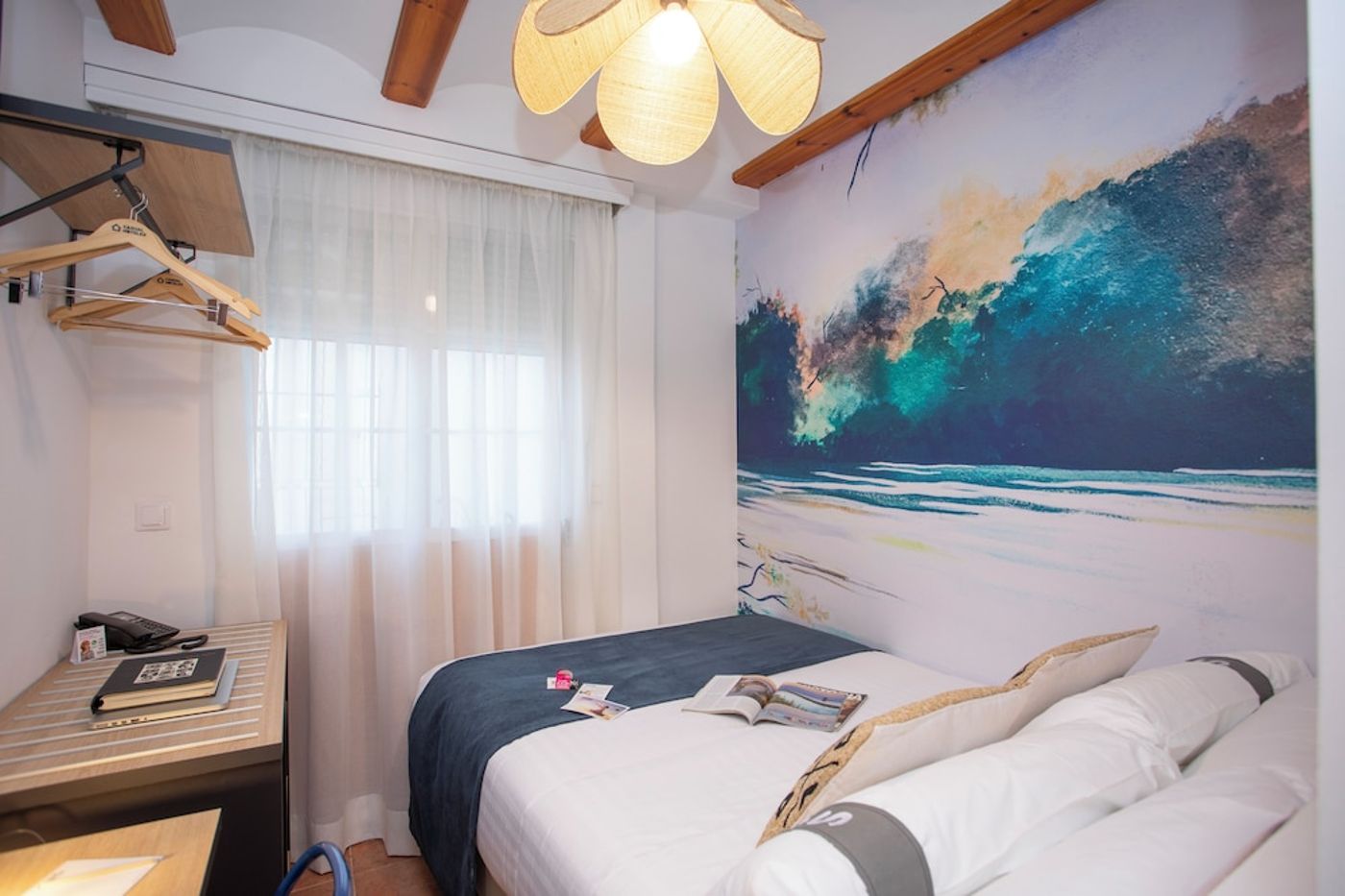 expedia-3165482-25