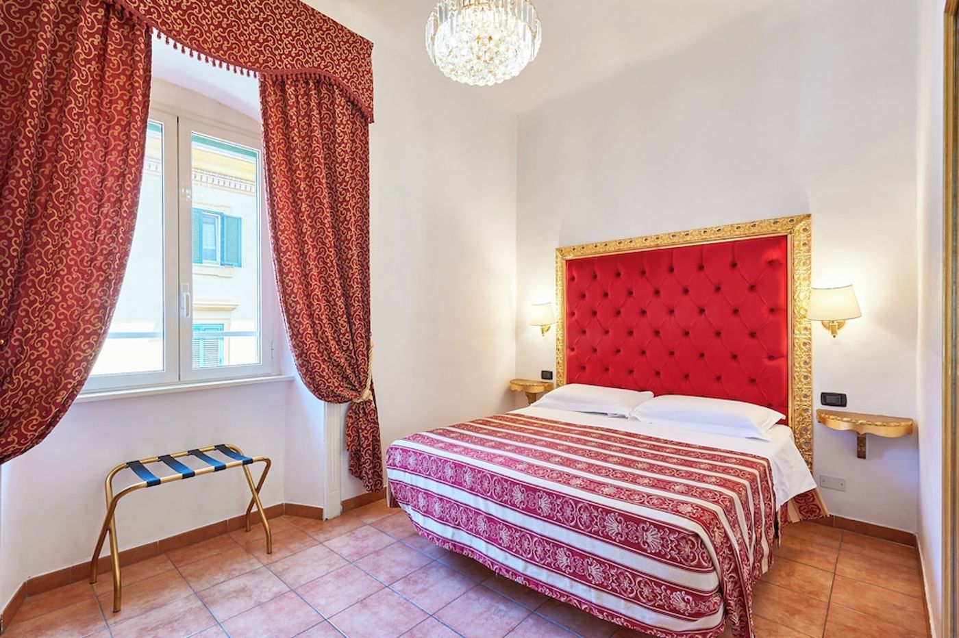 expedia-3164565-30
