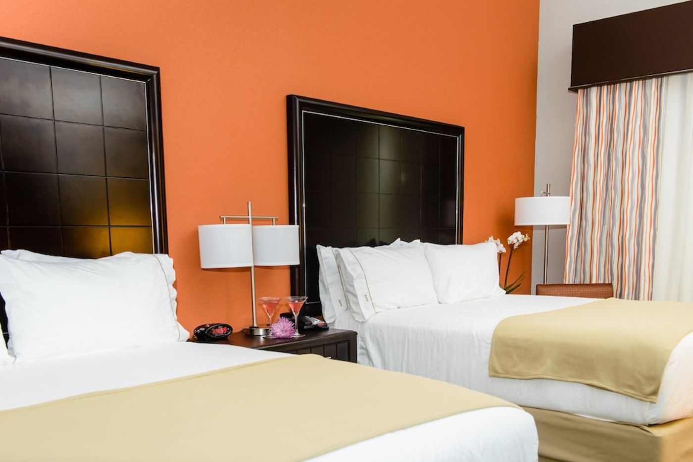 expedia-3160287-9