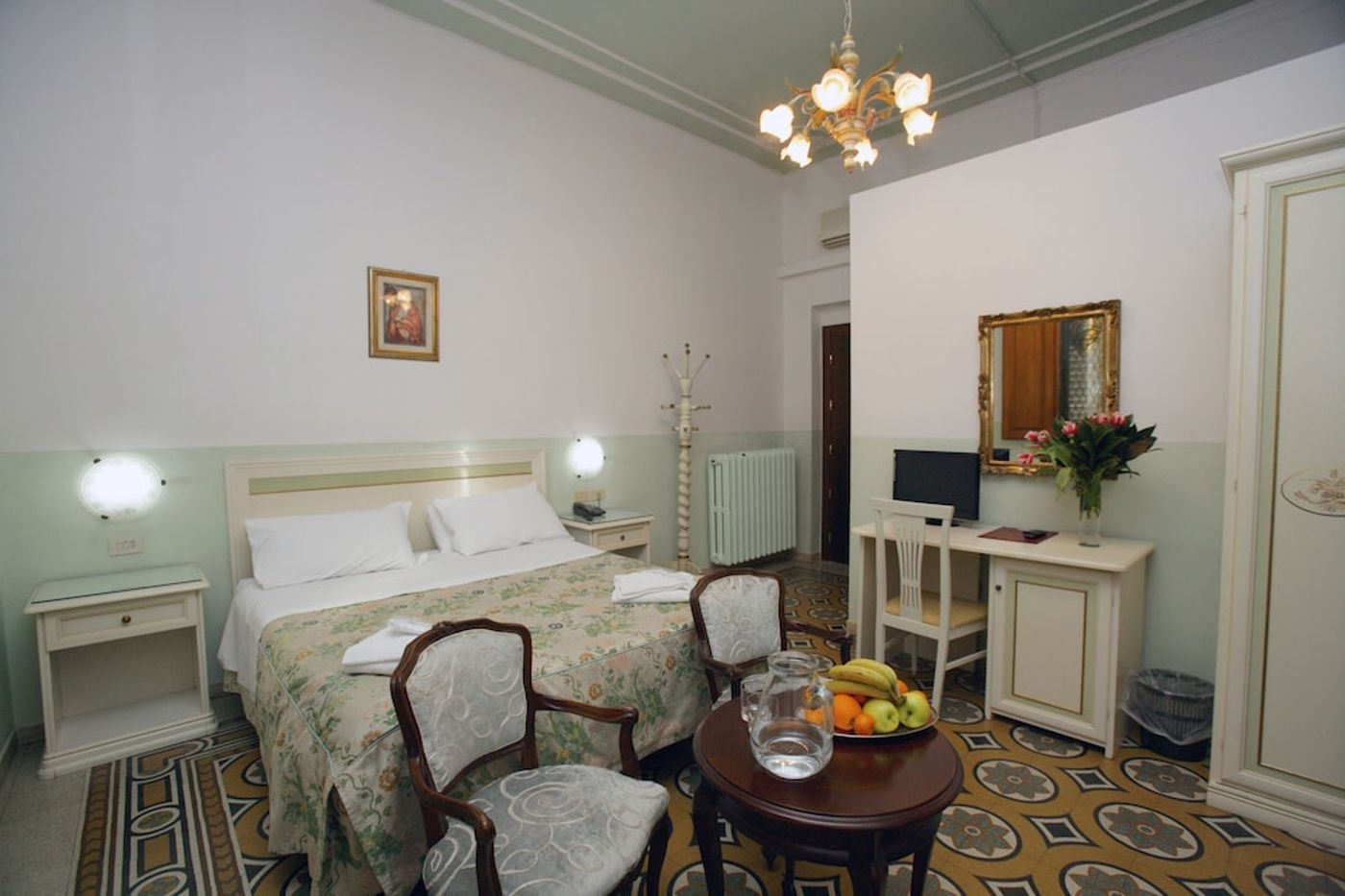 expedia-3160590-1