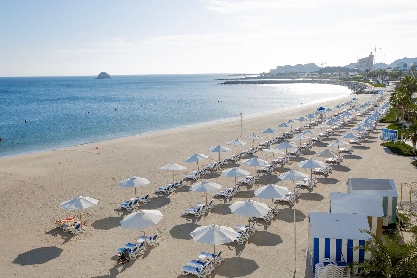 Radisson Blu Resort, Fujairah 19.08