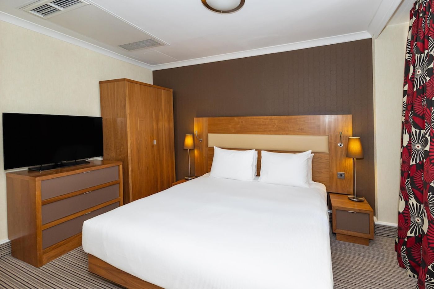 expedia-3157010-29