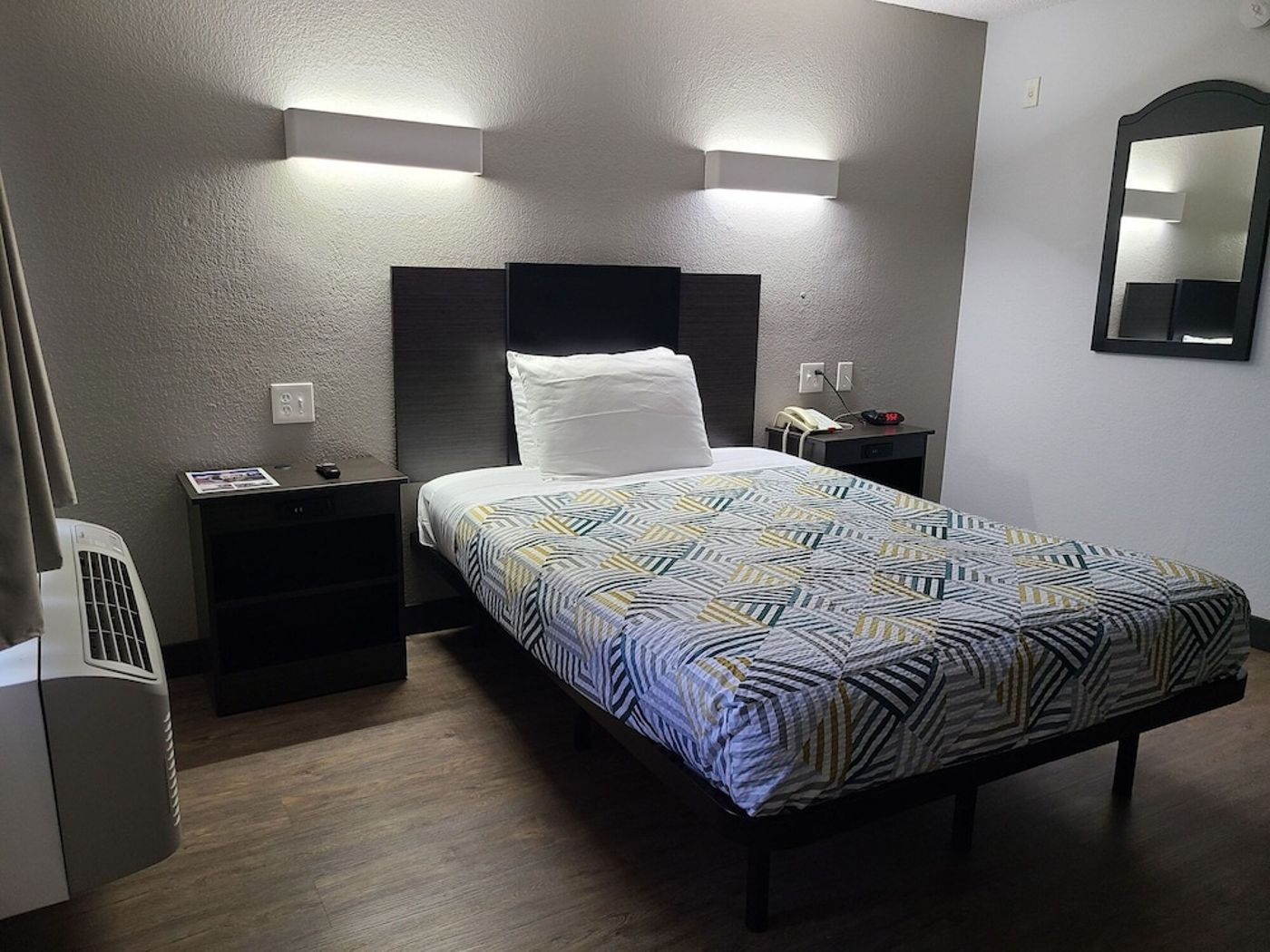 expedia-3160559-30