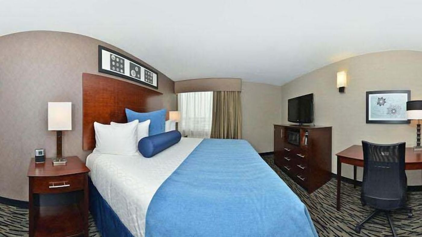 expedia-3161359-8