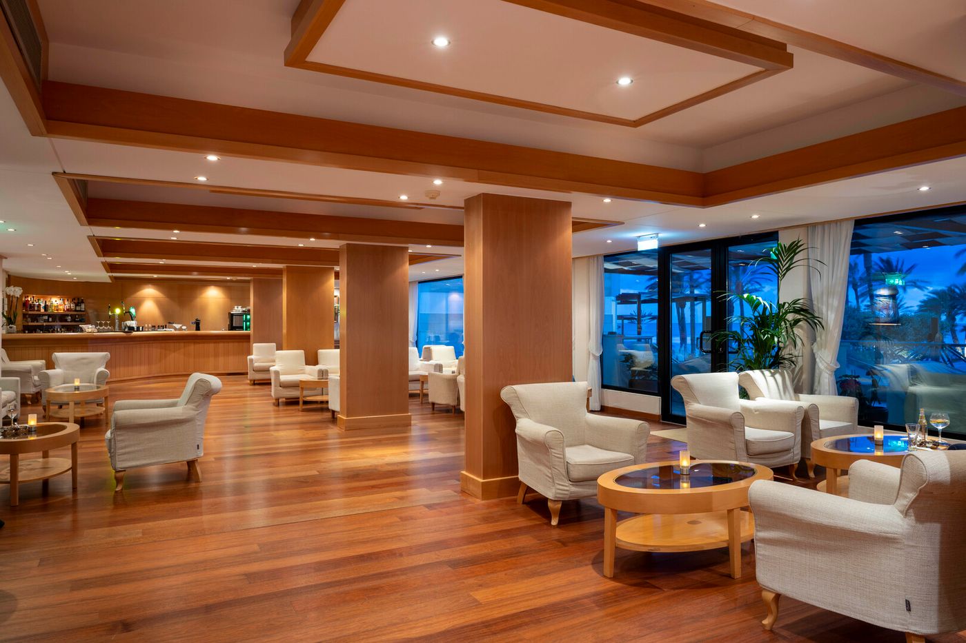 Asimina Suites 